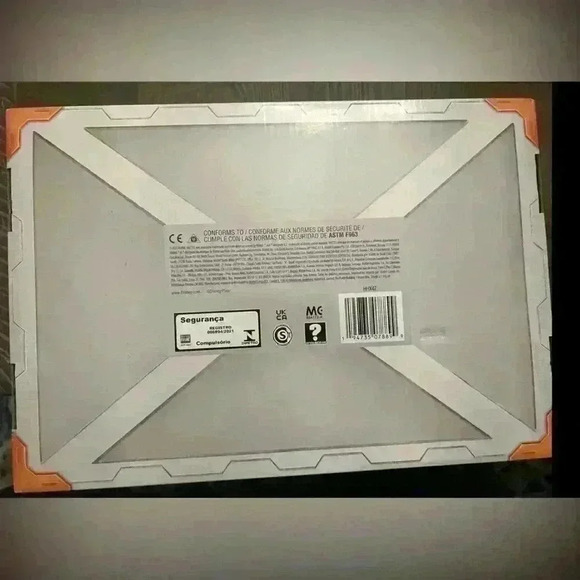 Disney Pixar Lightyear BUZZ 12"Action Figure Fully Equipped - Picture 3 of 3